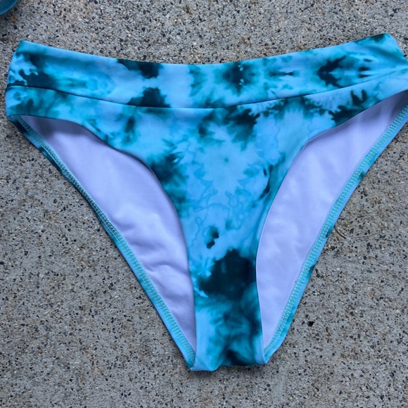 tie-dye size small shein bathing bikini - Picture 2 of 5